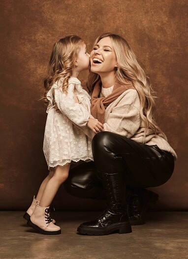 Рита Дакота в фотосессии с дочкой: Мия — мой главный источник вдохновения