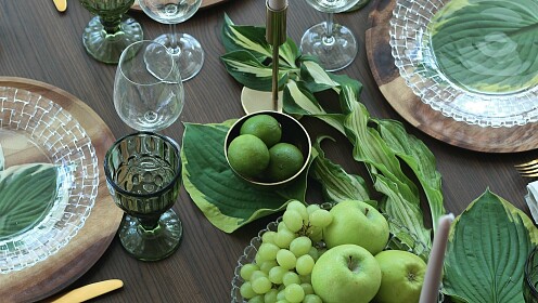 Пора к столу: блогер Анна Олешкевич поделилась секретами красивой сервировки стола