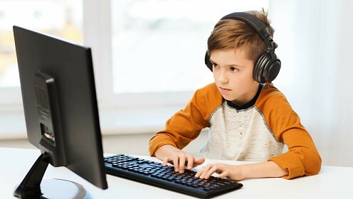 Цифровая социализация: может ли онлайн-школа заменить двор и класс?