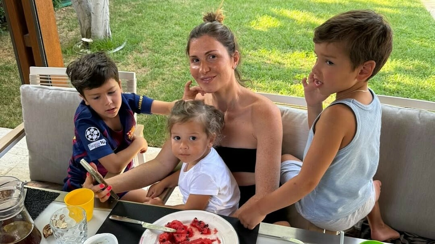 Лаура Джугелия: «Сначала родной язык, потом второй»