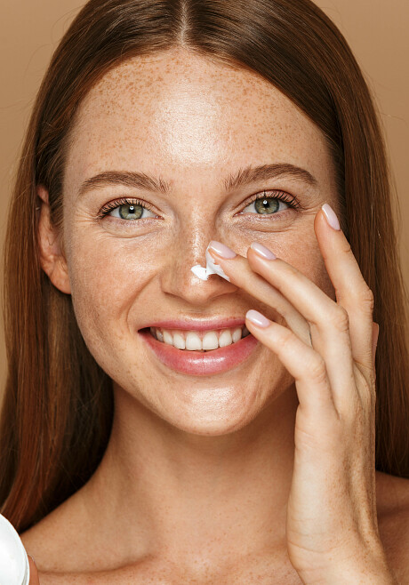  Лето позади: как восстановить кожу лица после солнца и жары