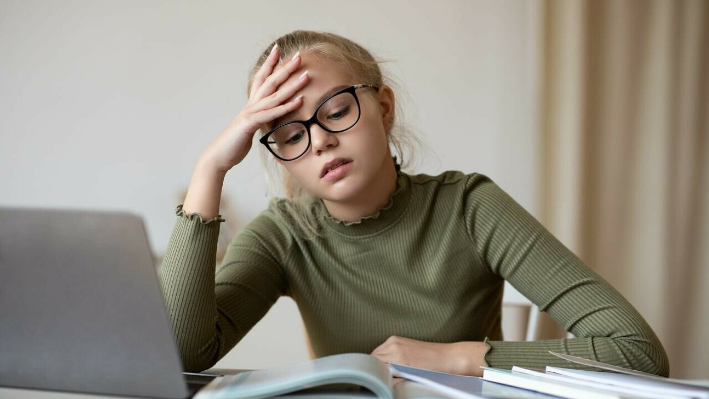 Ученья свет: как реагировать, если подросток в период пубертата забросил учебу?