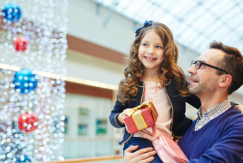 Впитывают губки: самые актуальные и действенные помады, бальзамы и другие средства для ухода за губами