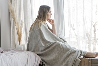 Пополняем весенние косметички нужными средствами ухода